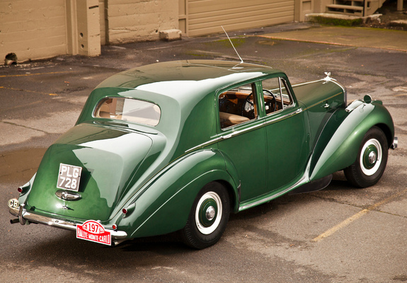 Bentley R-Type Standard Saloon 1952–55 images