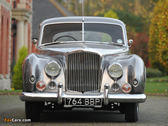 Bentley R-Type 4.6 Litre Coupe by Abbott 1954 images (640 x 480)