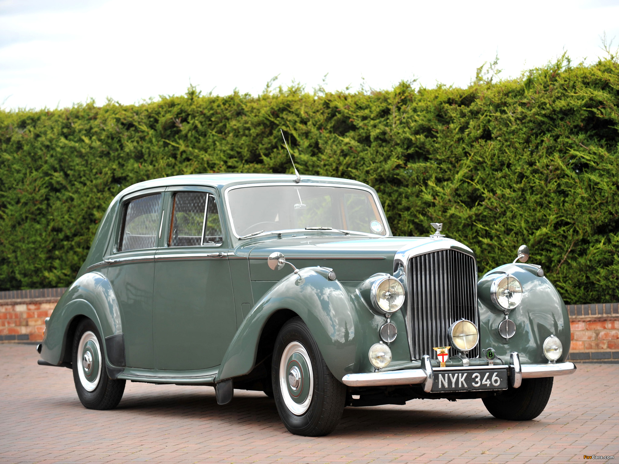 Pictures of Bentley R-Type Standard Saloon 1952–55 (2048 x 1536)