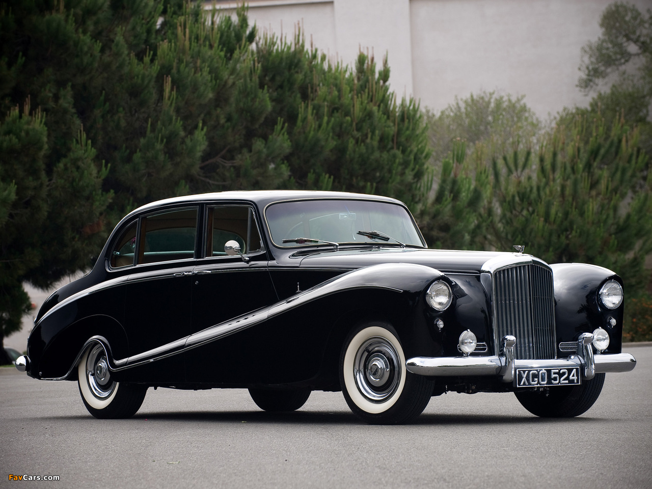 Bentley S1 Empress Saloon by Hooper 1959 wallpapers (1280 x 960)