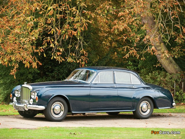 Bentley S3 Continental Saloon by James Young 1963–65 wallpapers (640 x 480)
