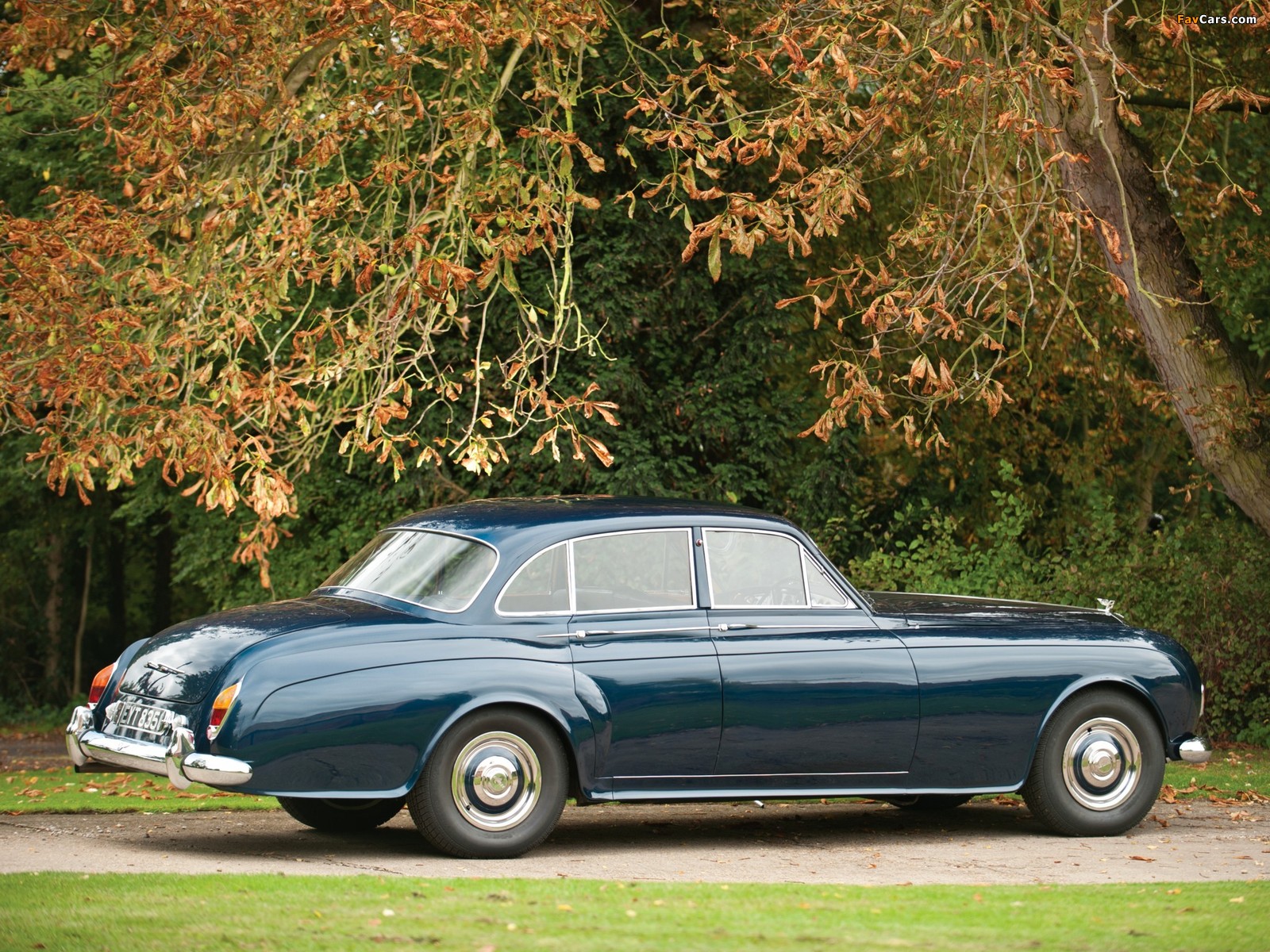 Photos of Bentley S3 Continental Saloon by James Young 1963–65 (1600 x 1200)