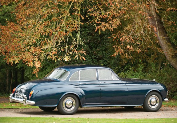 Photos of Bentley S3 Continental Saloon by James Young 1963–65