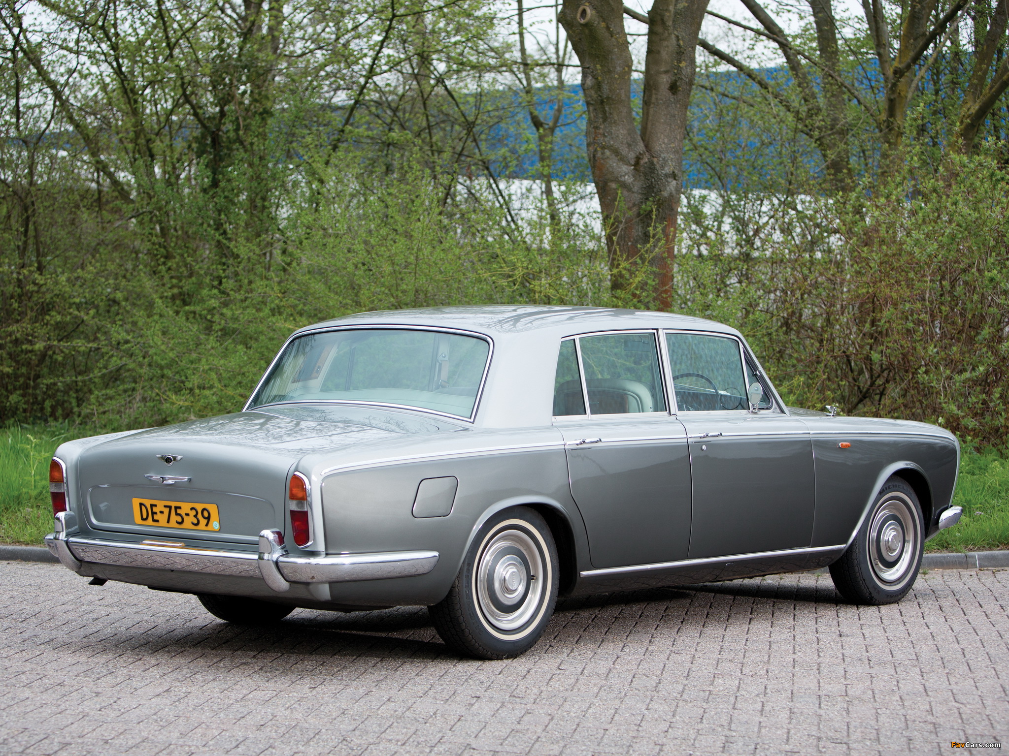 Pictures of Bentley T1 1965–77 (2048 x 1536)