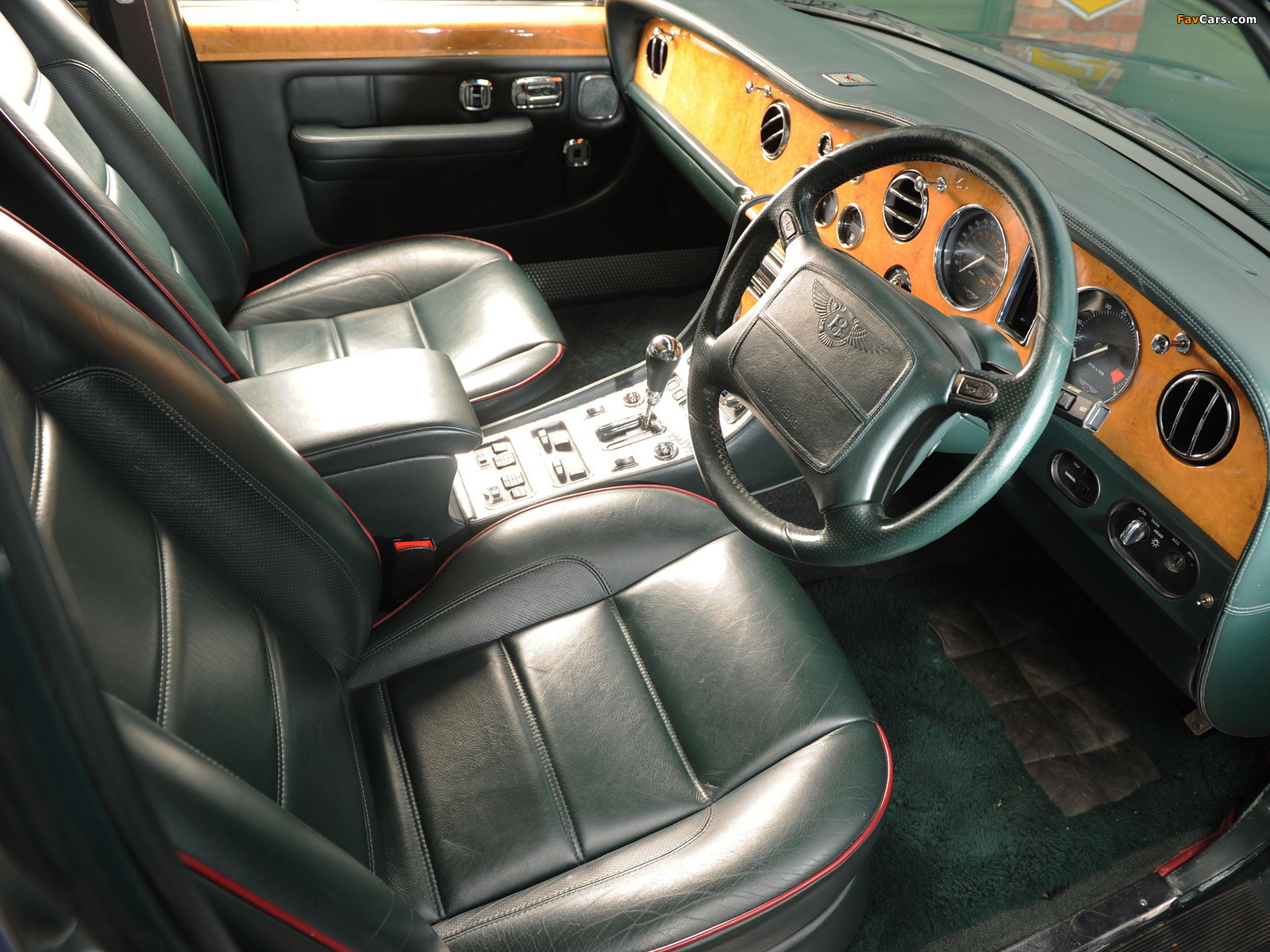 Bentley Turbo RT Mulliner 1997 pictures (1600 x 1200)