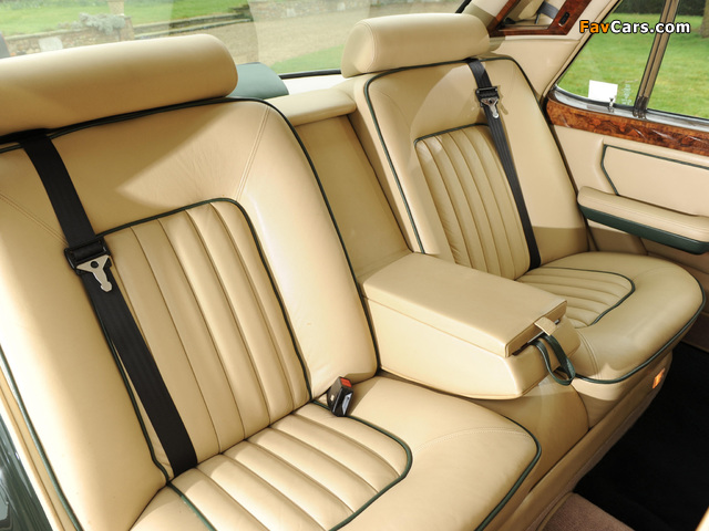 Bentley Turbo R 1989–97 wallpapers (640 x 480)