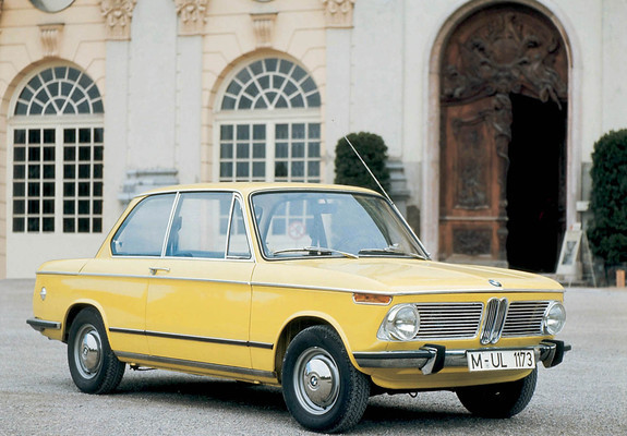 BMW 1600-2 (E10) 1967–71 pictures