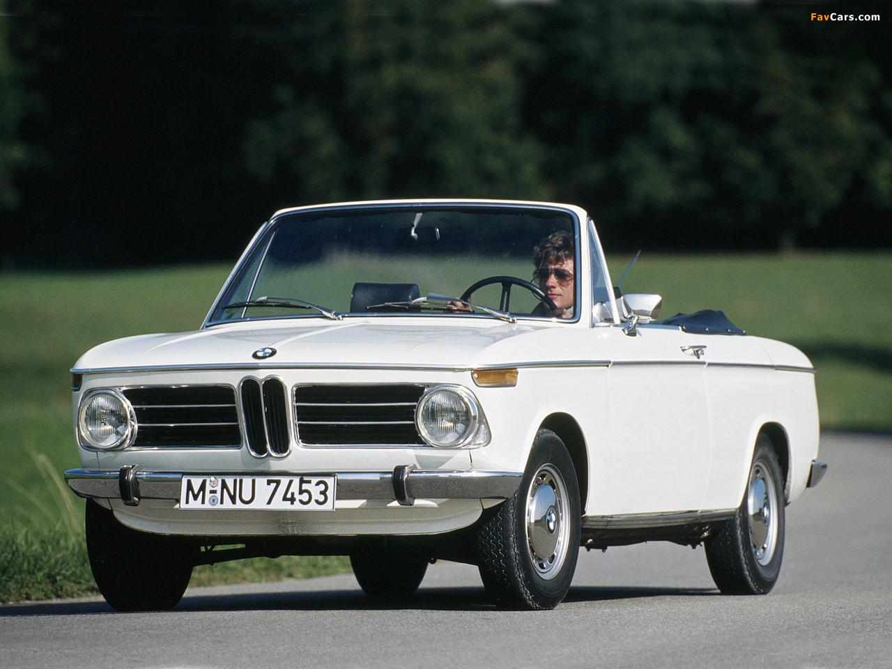 BMW 1600-2 Cabriolet (E10) 1967–71 wallpapers (1280 x 960)