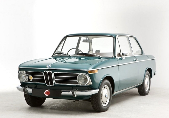 BMW 2002 Automatic UK-spec (E10) 1968–75 images