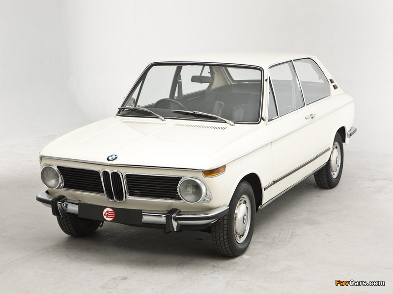 BMW 2000 Touring UK-spec (E6) 1971–77 images (800 x 600)