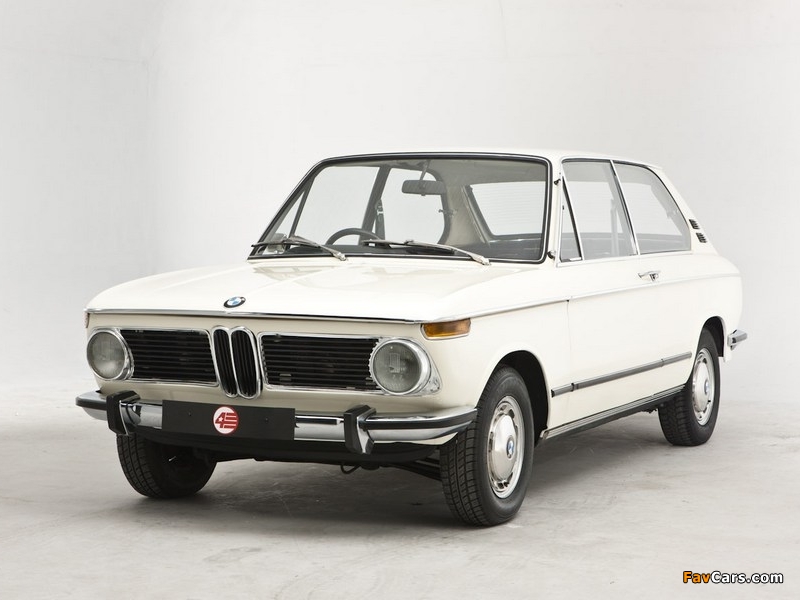 BMW 2000 Touring UK-spec (E6) 1971–77 photos (800 x 600)