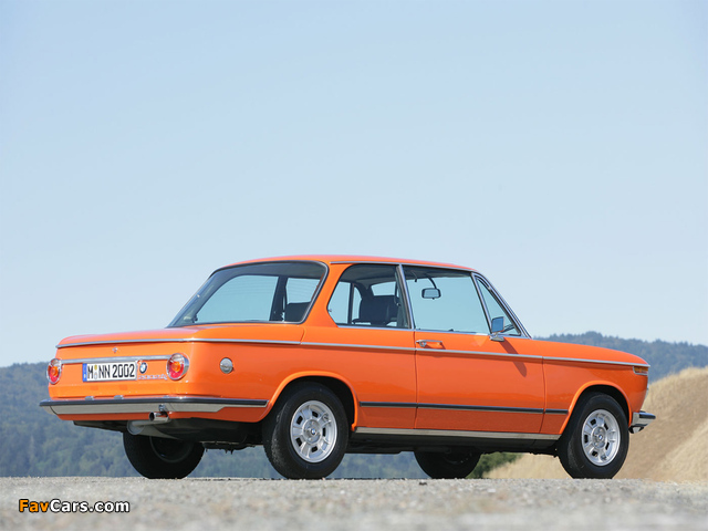 BMW 2002tii (40th Birthday Reconstructed) (E10) 2006 images (640 x 480)