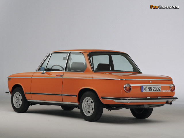 BMW 2002tii (40th Birthday Reconstructed) (E10) 2006 images (640 x 480)