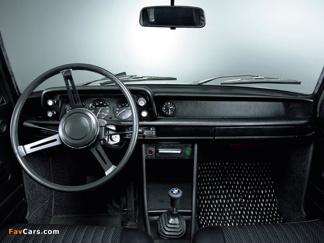 BMW 2002tii (40th Birthday Reconstructed) (E10) 2006 wallpapers (640 x 480)