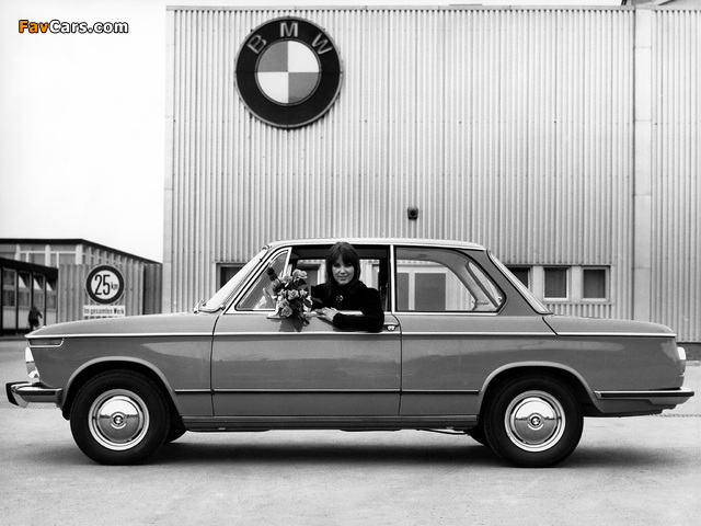 Images of BMW 1600-2 (E10) 1967–71 (640 x 480)
