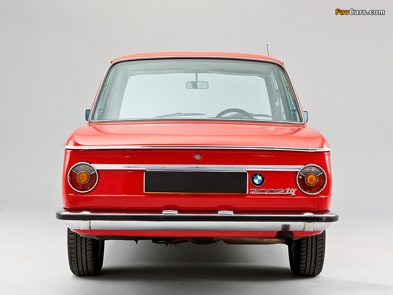 Images of BMW 2002 tii UK-spec (E10) 1971–75 (800 x 600)