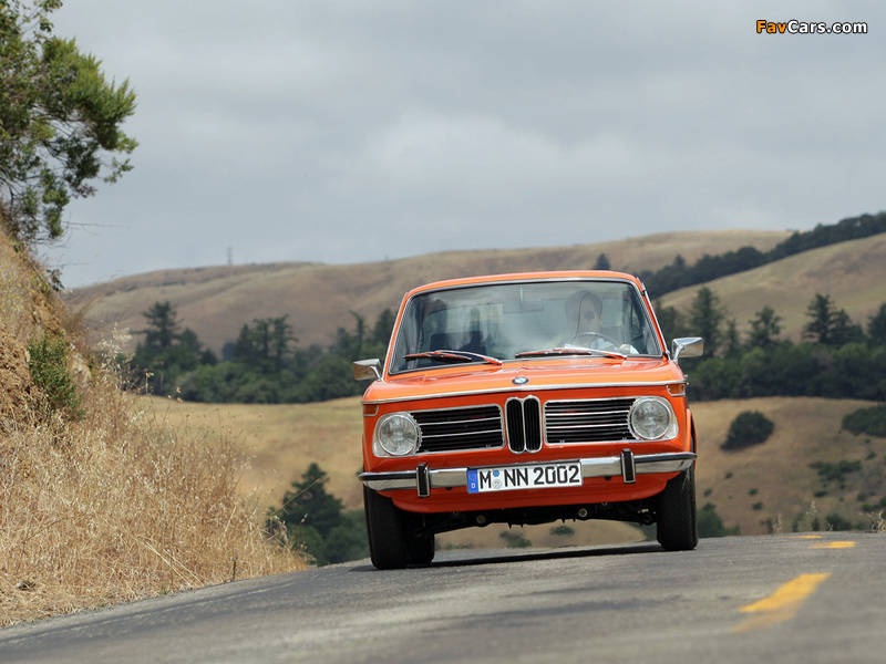 Images of BMW 2002tii (40th Birthday Reconstructed) (E10) 2006 (800 x 600)