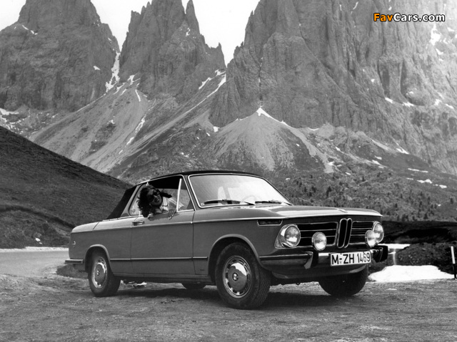 Images of BMW 2002 Cabriolet by Baur (E10) 1967–75 (640 x 480)