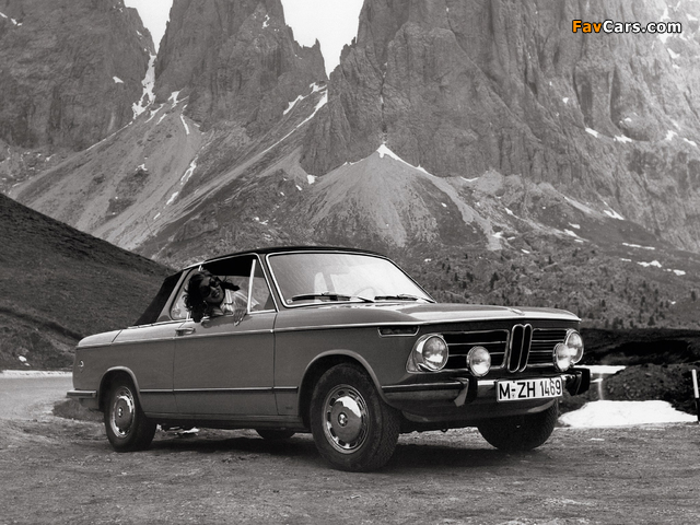 Photos of BMW 2002 Cabriolet by Baur (E10) 1967–75 (640 x 480)