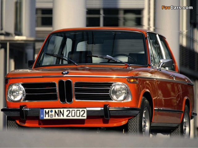Photos of BMW 2002tii (40th Birthday Reconstructed) (E10) 2006 (640 x 480)