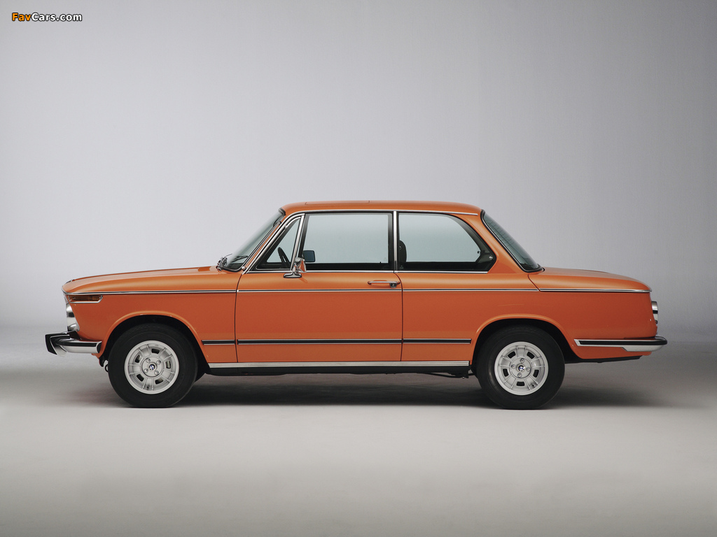 Pictures of BMW 2002tii (40th Birthday Reconstructed) (E10) 2006 (1024 x 768)