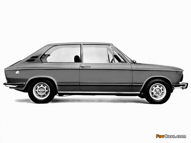 BMW 2000 tii Touring (E6) 1971–77 wallpapers (640 x 480)