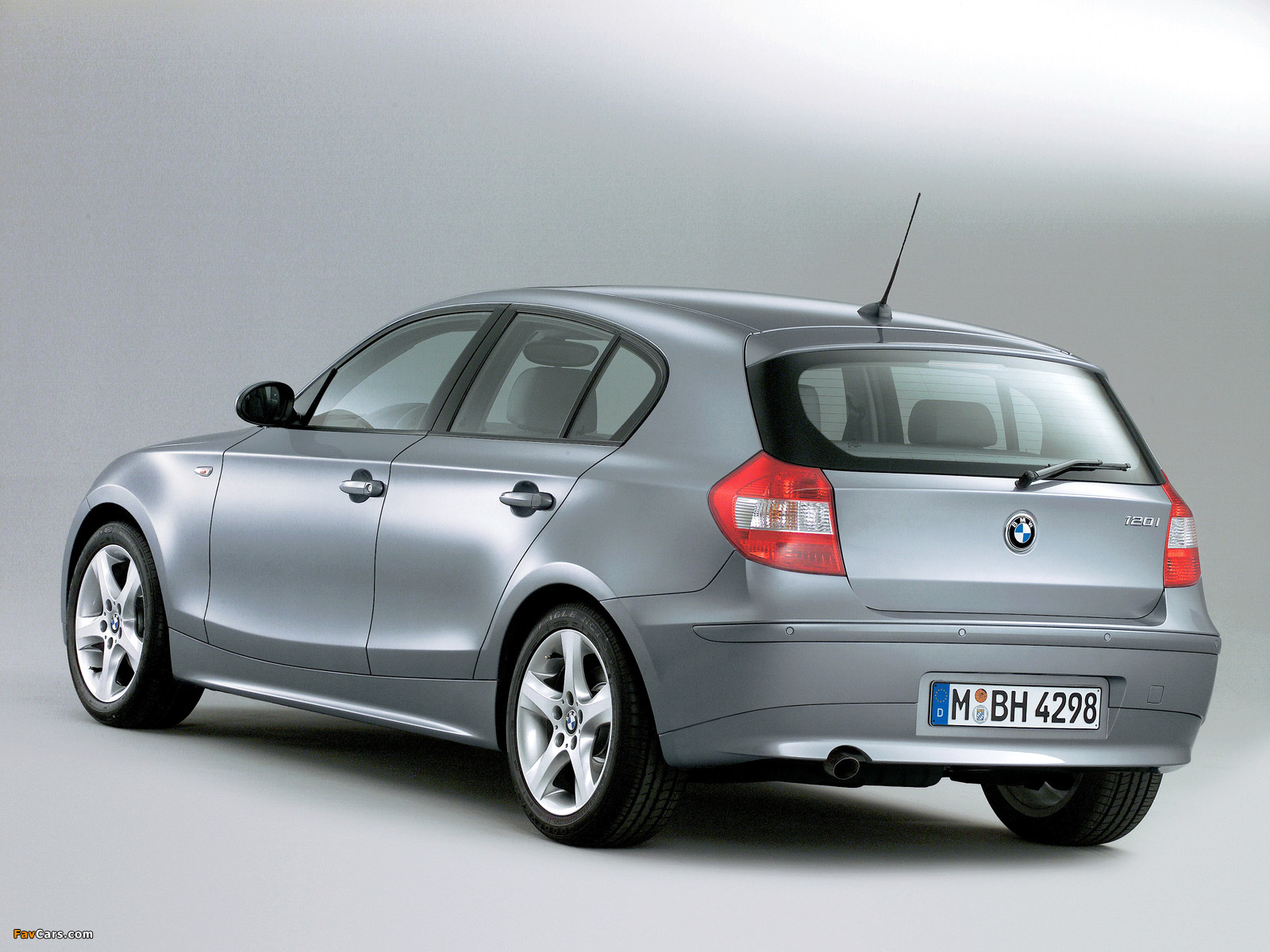 BMW 120i 5-door (E87) 2004–06 wallpapers (1600 x 1200)