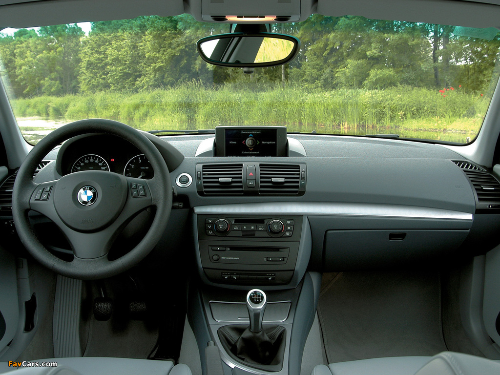 BMW 130i 5-door (E87) 2005–07 wallpapers (1024 x 768)