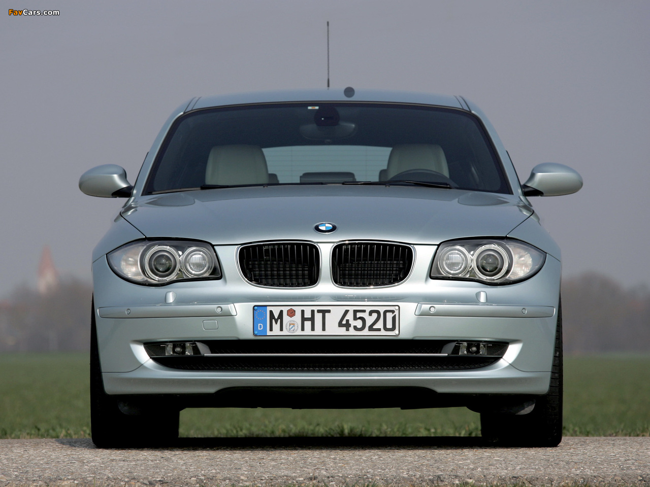 BMW 120d 5-door (E87) 2007–11 photos (1280 x 960)