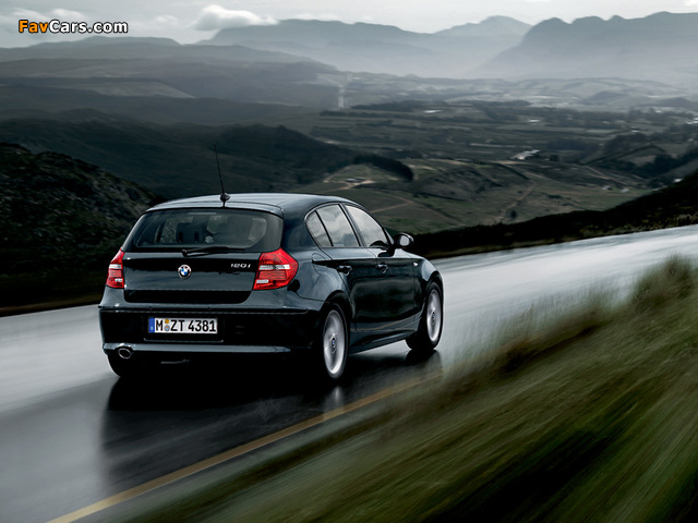 BMW 120i 5-door (E87) 2007–11 photos (640 x 480)