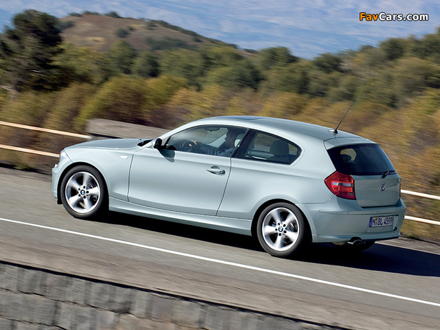 BMW 120i 3-door (E81) 2007–11 photos (640 x 480)