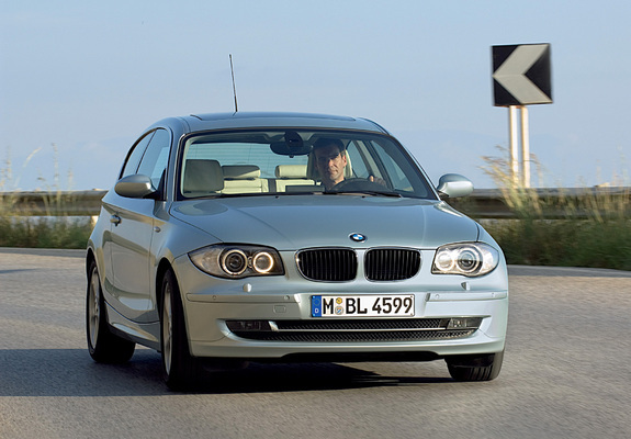 BMW 120i 3-door (E81) 2007–11 pictures