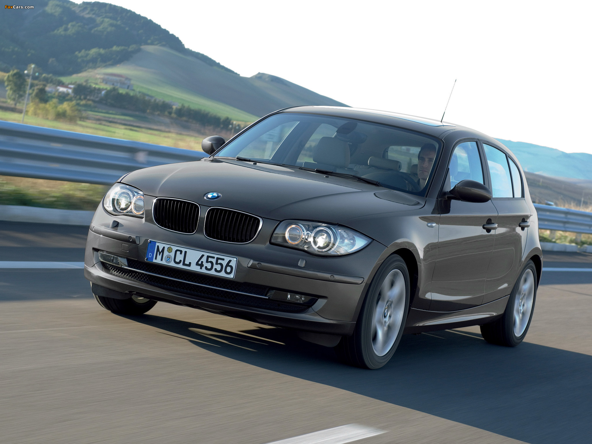 BMW 120d 5-door (E87) 2007–11 wallpapers (2048 x 1536)