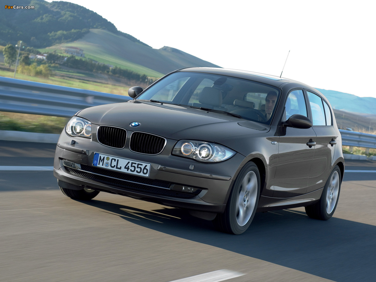 BMW 120d 5-door (E87) 2007–11 wallpapers (1280 x 960)