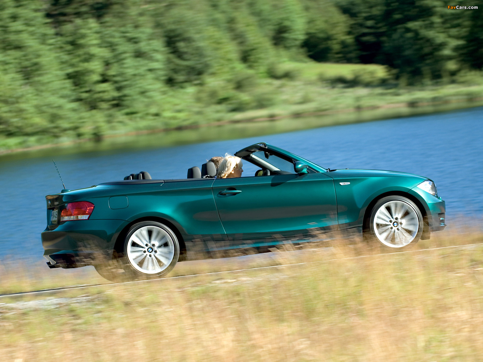 BMW 120i Cabrio (E88) 2008–10 pictures (1600 x 1200)