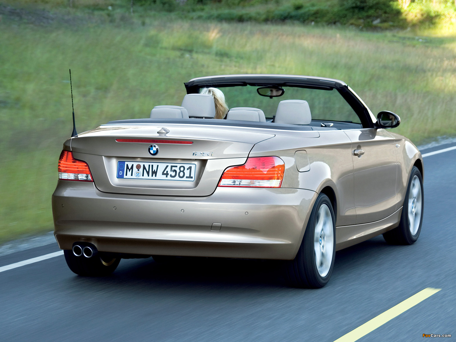 BMW 125i Cabrio (E88) 2008–10 pictures (1600 x 1200)