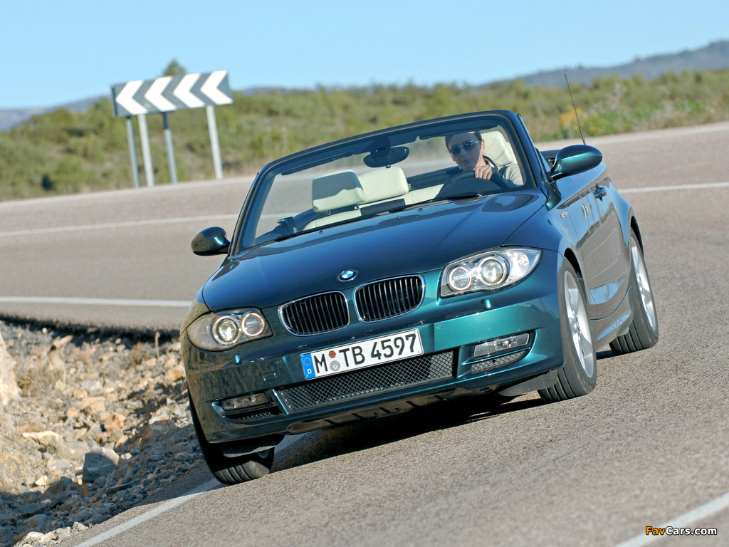 BMW 125i Cabrio (E88) 2008–10 pictures (1024 x 768)