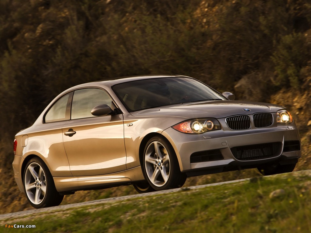 BMW 135i Coupe US-spec (E82) 2008–10 wallpapers (1024 x 768)