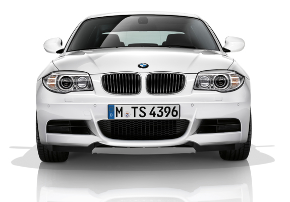 BMW 135i Coupe (E82) 2011 images