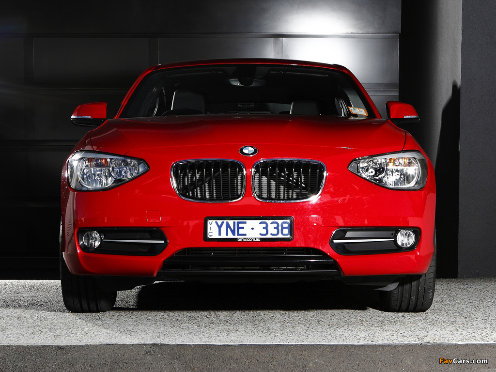 BMW 118d 5-door Sport Line AU-spec (F20) 2011 images (1024 x 768)