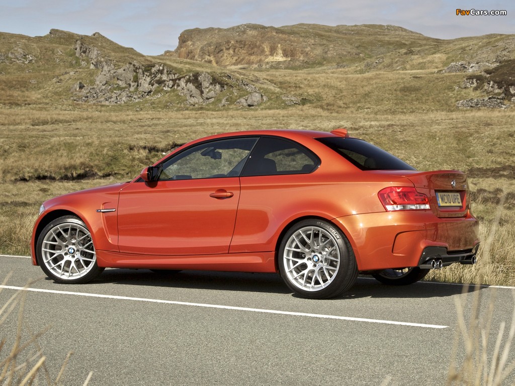 BMW 1 Series M Coupe UK-spec (E82) 2011 images (1024 x 768)