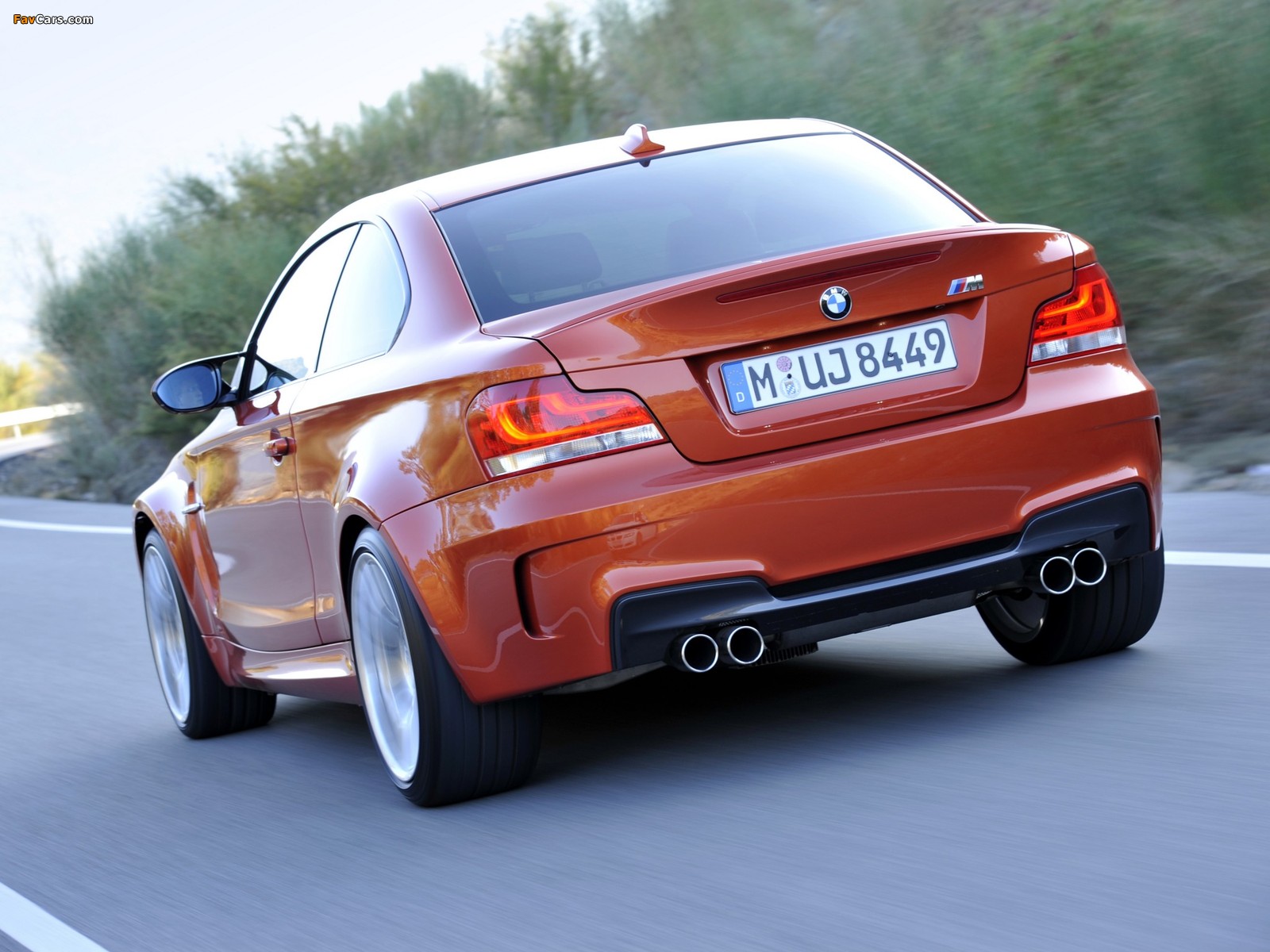 BMW 1 Series M Coupe (E82) 2011–12 images (1600 x 1200)