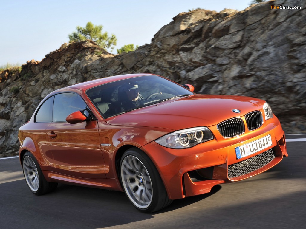 BMW 1 Series M Coupe (E82) 2011–12 images (1024 x 768)