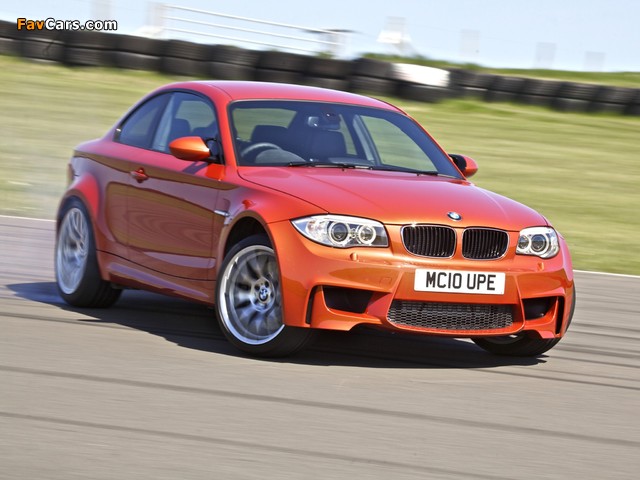 BMW 1 Series M Coupe UK-spec (E82) 2011 pictures (640 x 480)