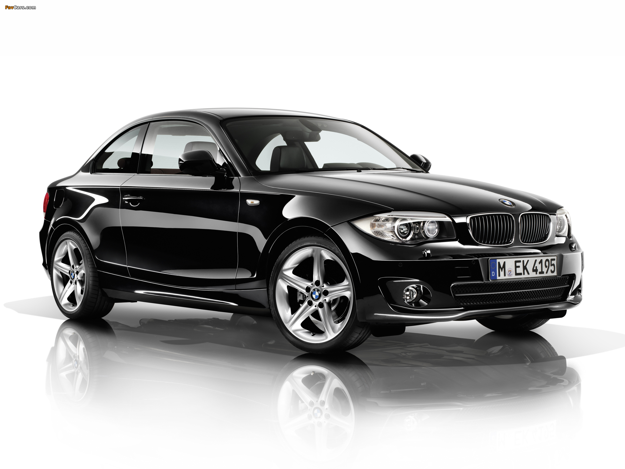 BMW 120d Coupe (E82) 2011 pictures (2048 x 1536)