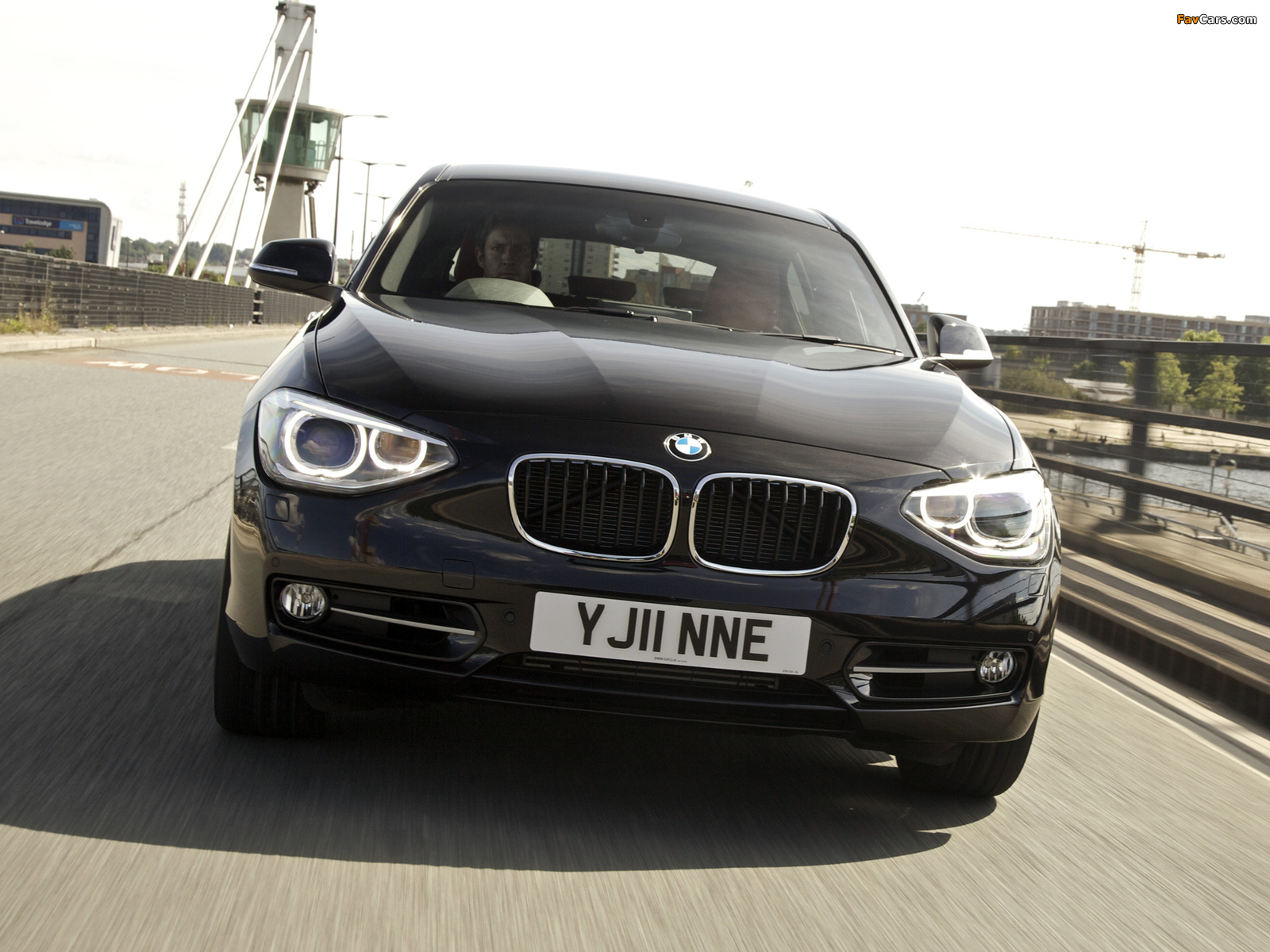 BMW 118i 5-door Sport Line UK-spec (F20) 2011 wallpapers (1600 x 1200)