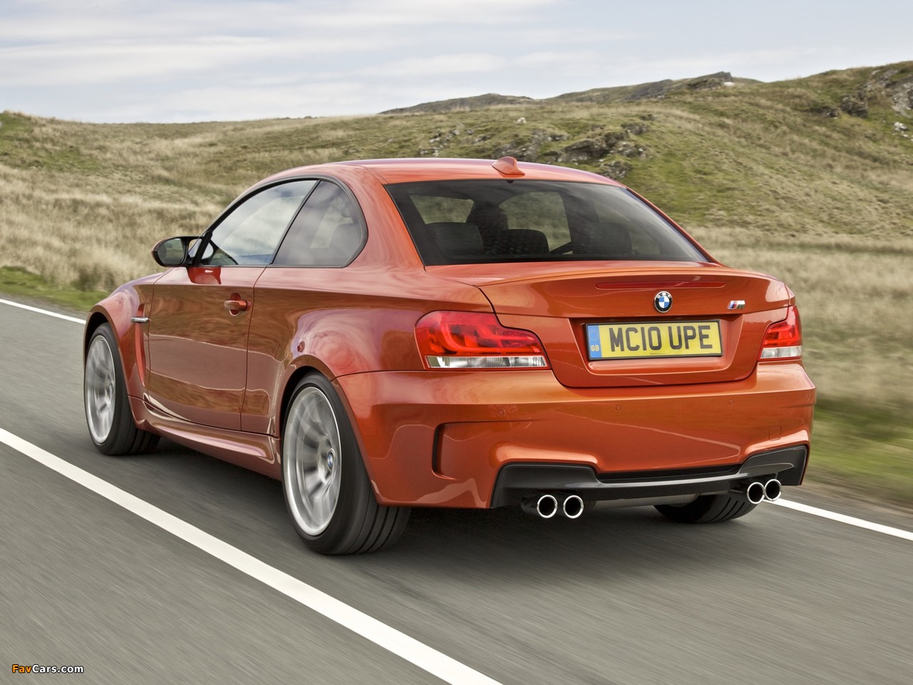 BMW 1 Series M Coupe UK-spec (E82) 2011 wallpapers (1280 x 960)