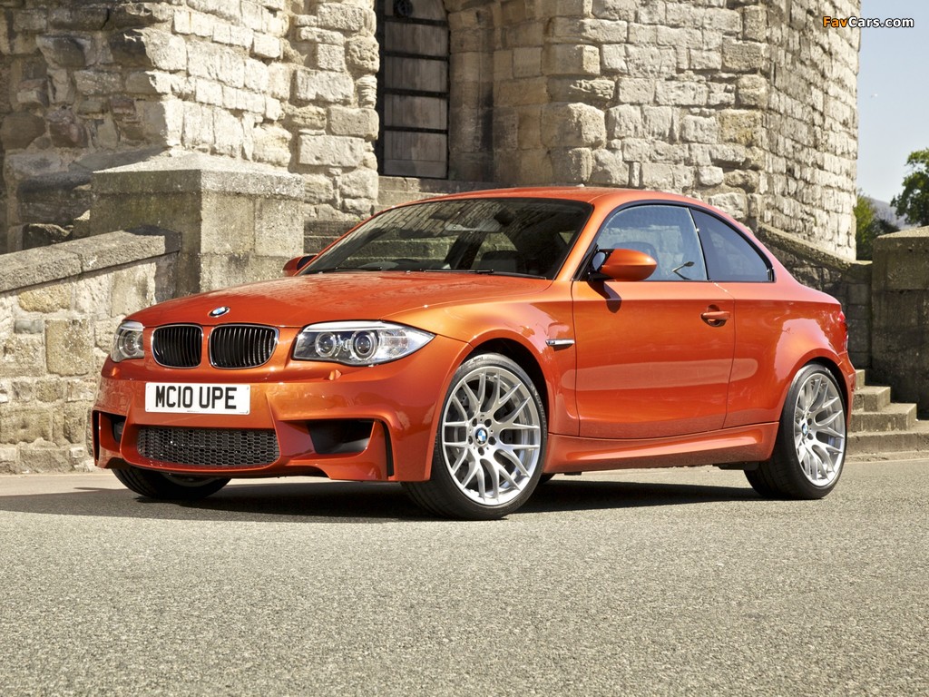 BMW 1 Series M Coupe UK-spec (E82) 2011 wallpapers (1024 x 768)