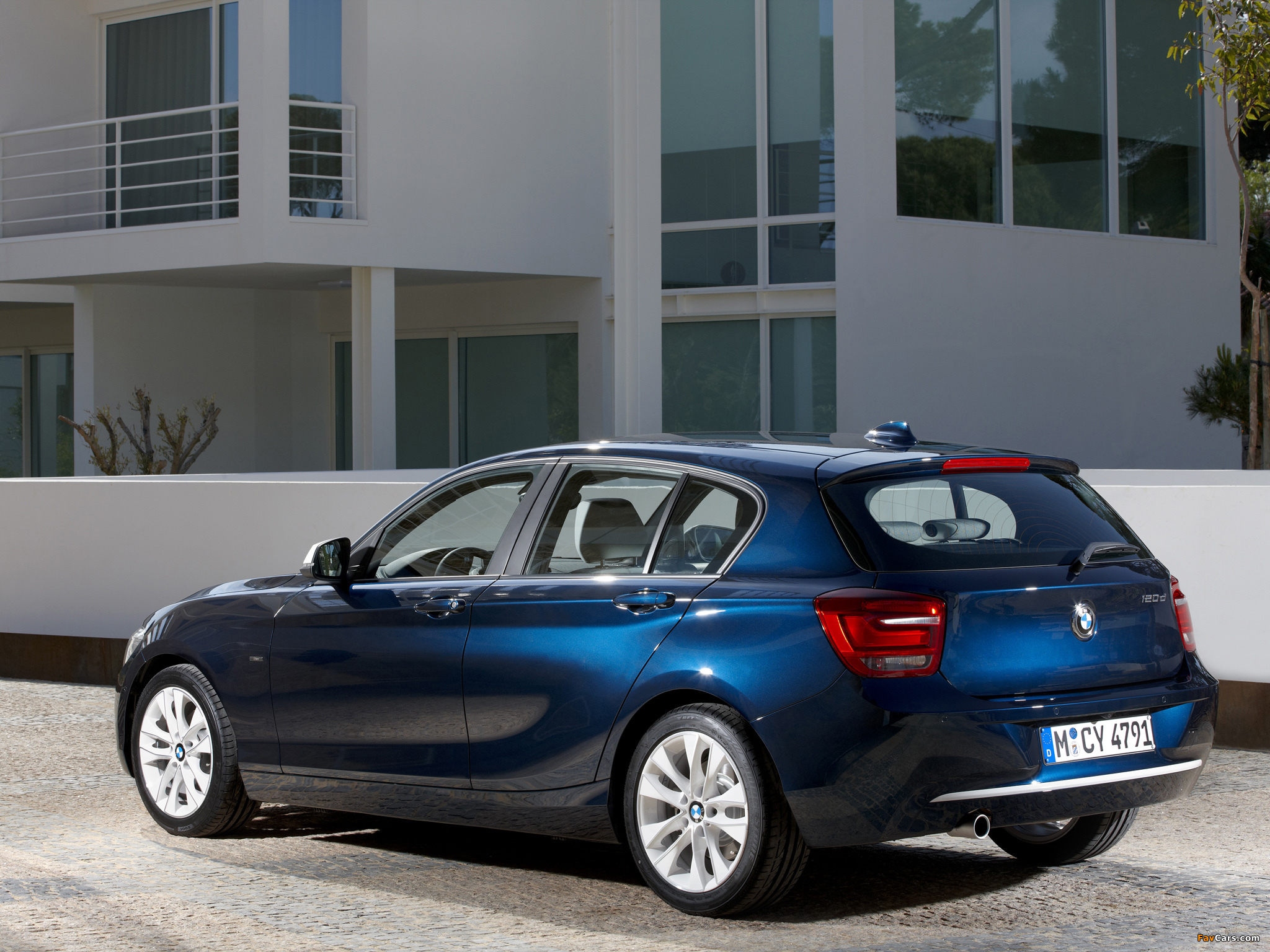 BMW 120d 5-door Urban Line (F20) 2011 wallpapers (2048 x 1536)