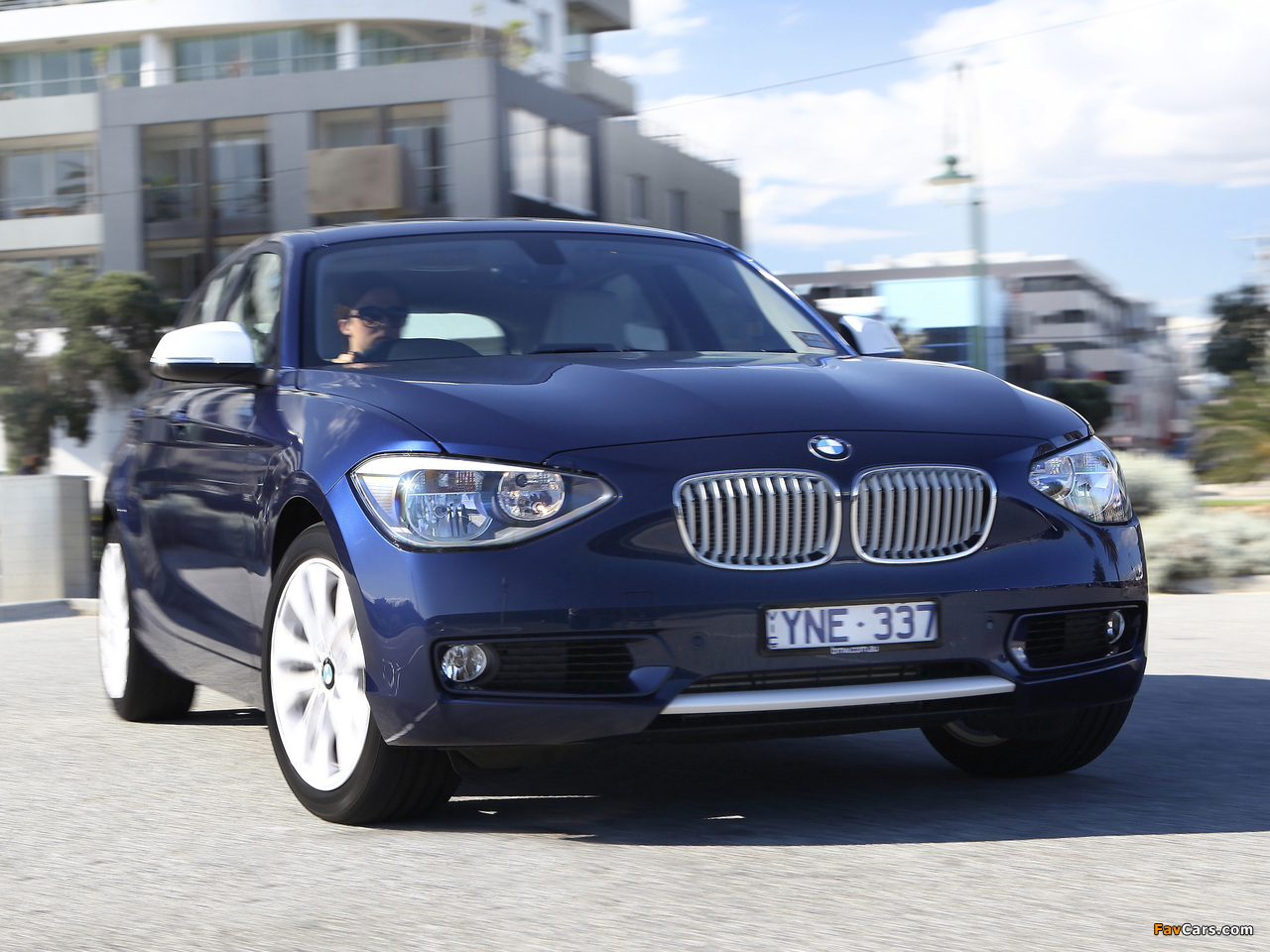 BMW 118i 5-door Urban Line AU-spec (F20) 2011 wallpapers (1280 x 960)